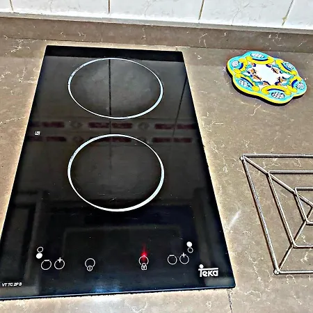 Cozy In Martianez 아파트 *