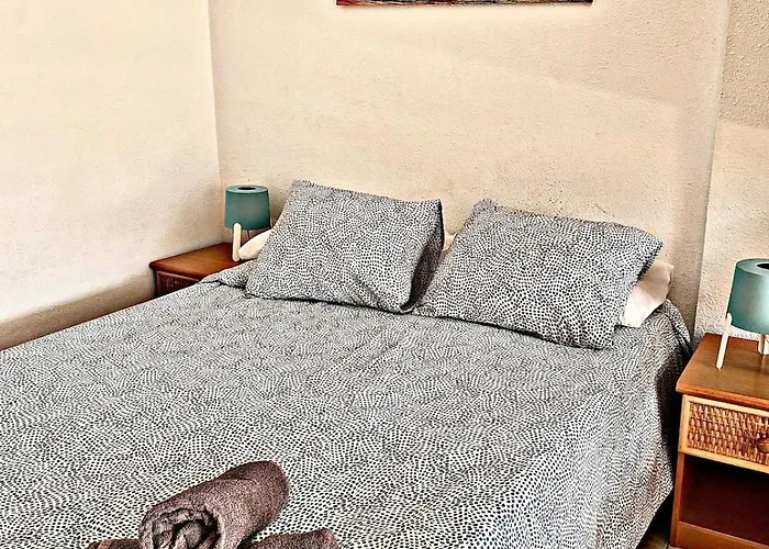 Cozy In Martianez 아파트 *